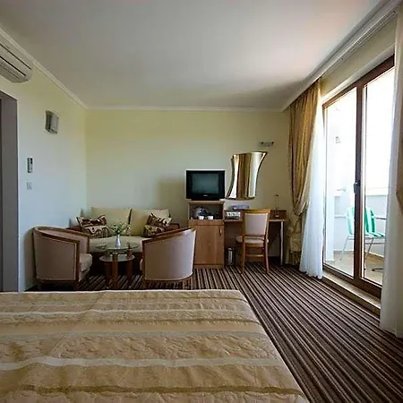 Lalov Egrek Отель 3*